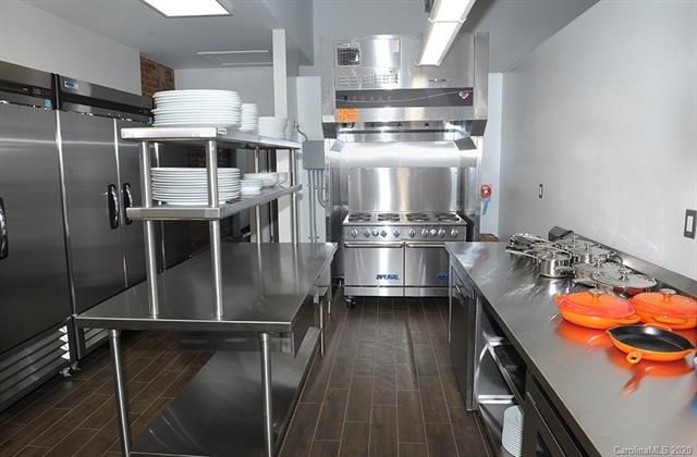 121 S Main St, Salisbury, NC 28144